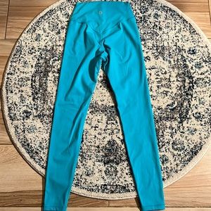 BuffBunny live leggings in bora bora size extra small